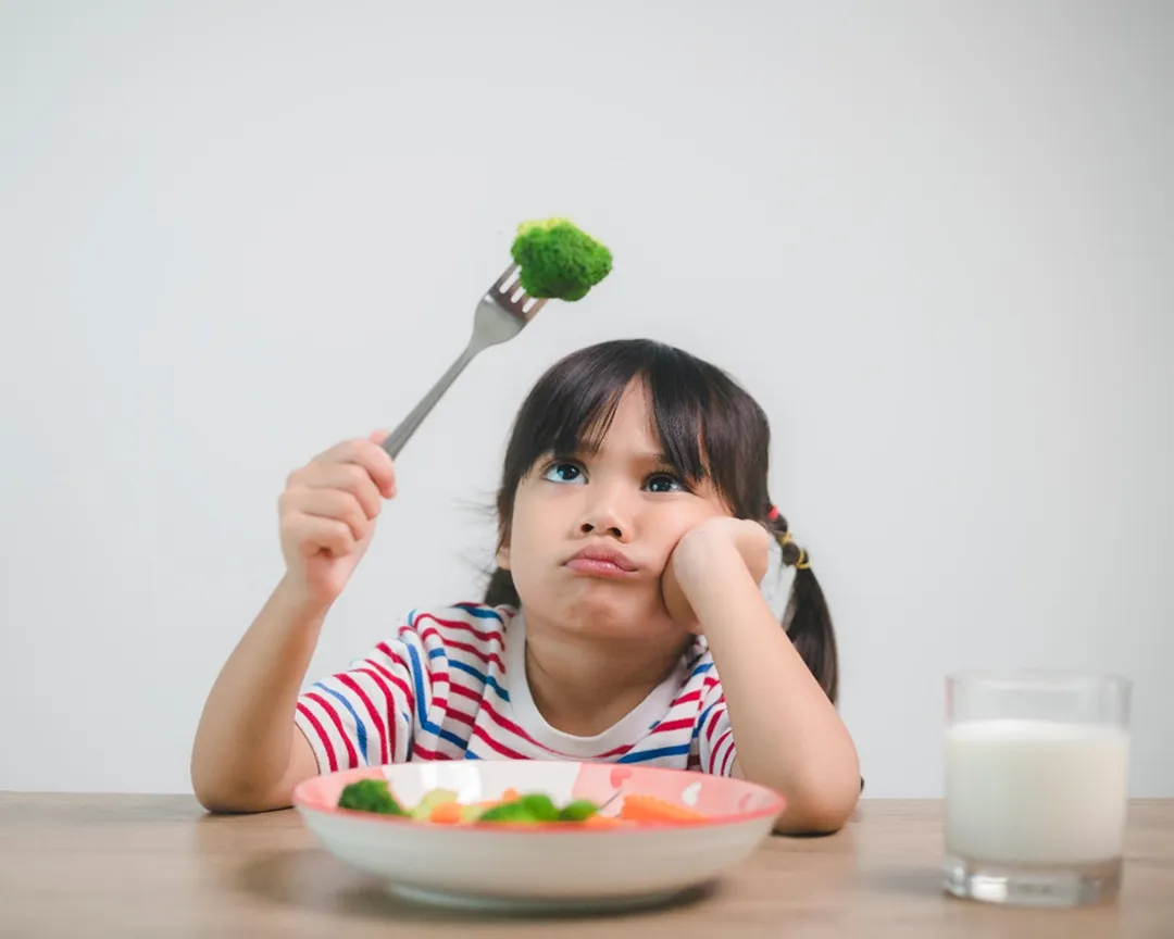 Як правильно харчуватися дітям-малоїжкам для підтримки росту, розвитку та імунітету