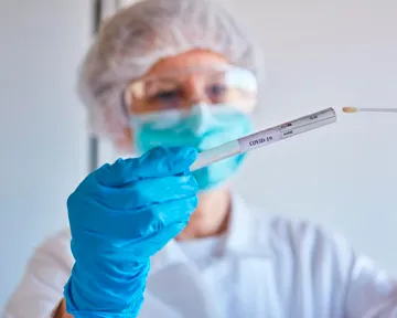 FDA предупреждает о ложноотрицательных результатах тестов на SARS-CoV-2